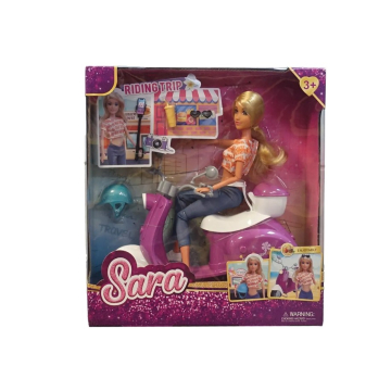 IGRAČKA lutka Sara sa Vespom