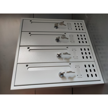 SANDUČE poštansko haustorsko 4/1