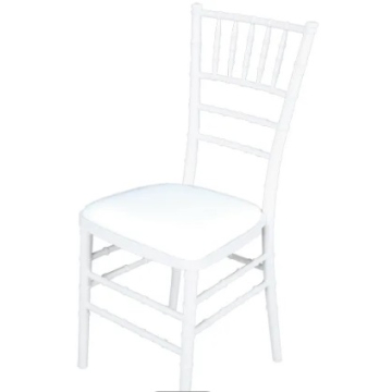 Bijela metalna stolica