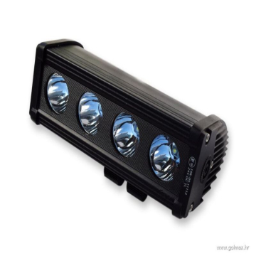 REFLEKTOR LED dekorativni za auto 4W